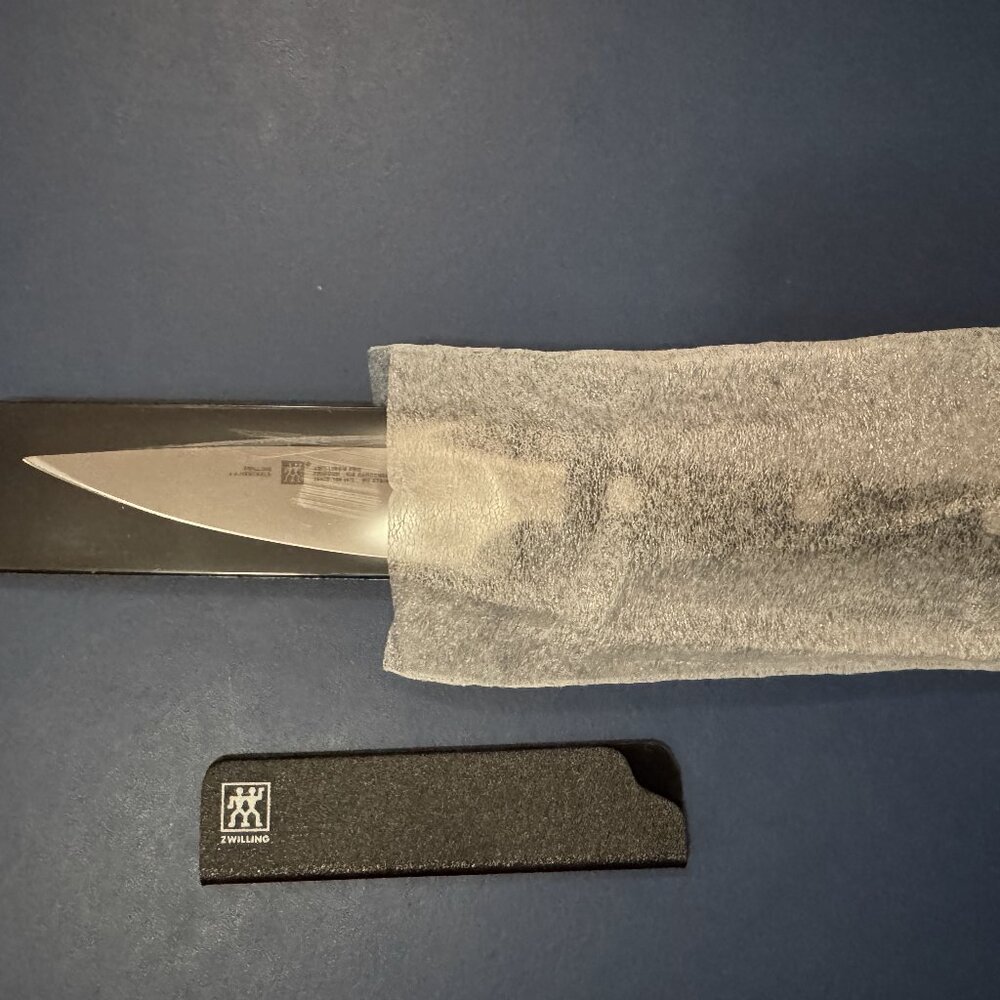 Zwilling Pro 4-inch (4") Paring Knife (Brand New/Unboxed)